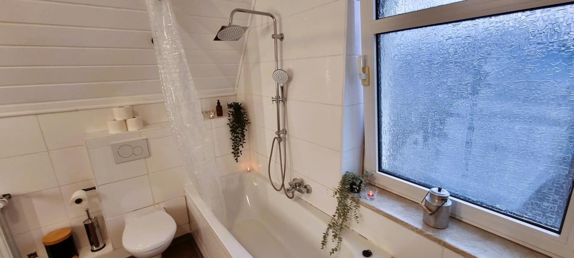 Nigella Apartment Direkt Am Hauptbahnhof Celle Fur 6 Personen Mit Kostenfreiem Parkplatz Voll Ausgestatteter Kuche Elite Standard Exterior foto