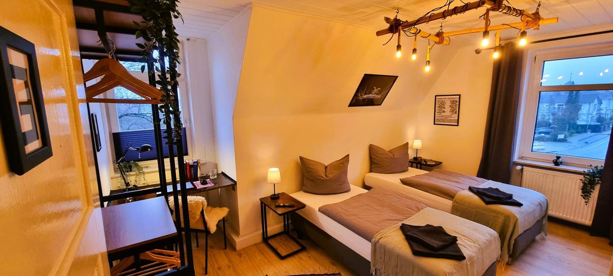 Nigella Apartment Direkt Am Hauptbahnhof Celle Fur 6 Personen Mit Kostenfreiem Parkplatz Voll Ausgestatteter Kuche Elite Standard Exterior foto