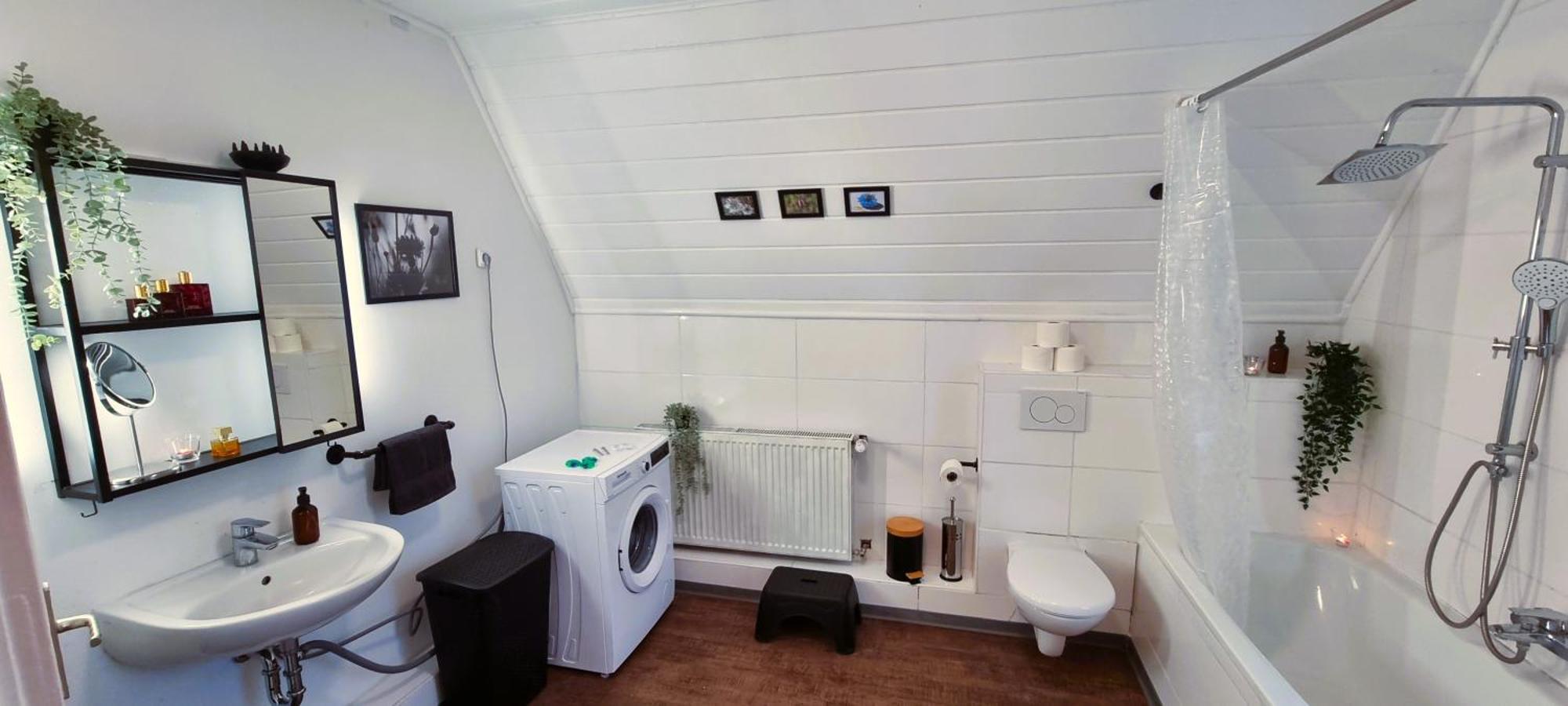 Nigella Apartment Direkt Am Hauptbahnhof Celle Fur 6 Personen Mit Kostenfreiem Parkplatz Voll Ausgestatteter Kuche Elite Standard Exterior foto