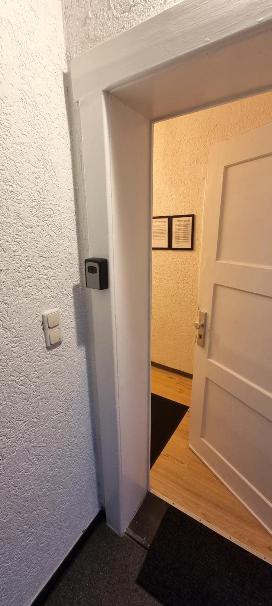 Nigella Apartment Direkt Am Hauptbahnhof Celle Fur 6 Personen Mit Kostenfreiem Parkplatz Voll Ausgestatteter Kuche Elite Standard Exterior foto